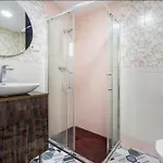 Vialia 1