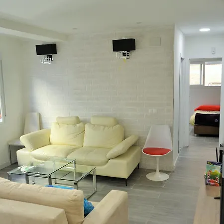 Vialia 1 * Málaga