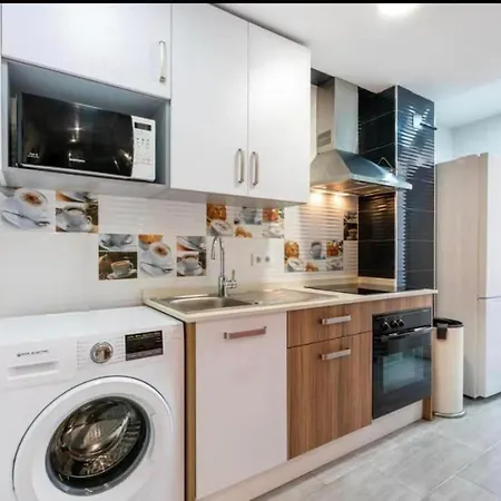 Vialia 1 * Málaga